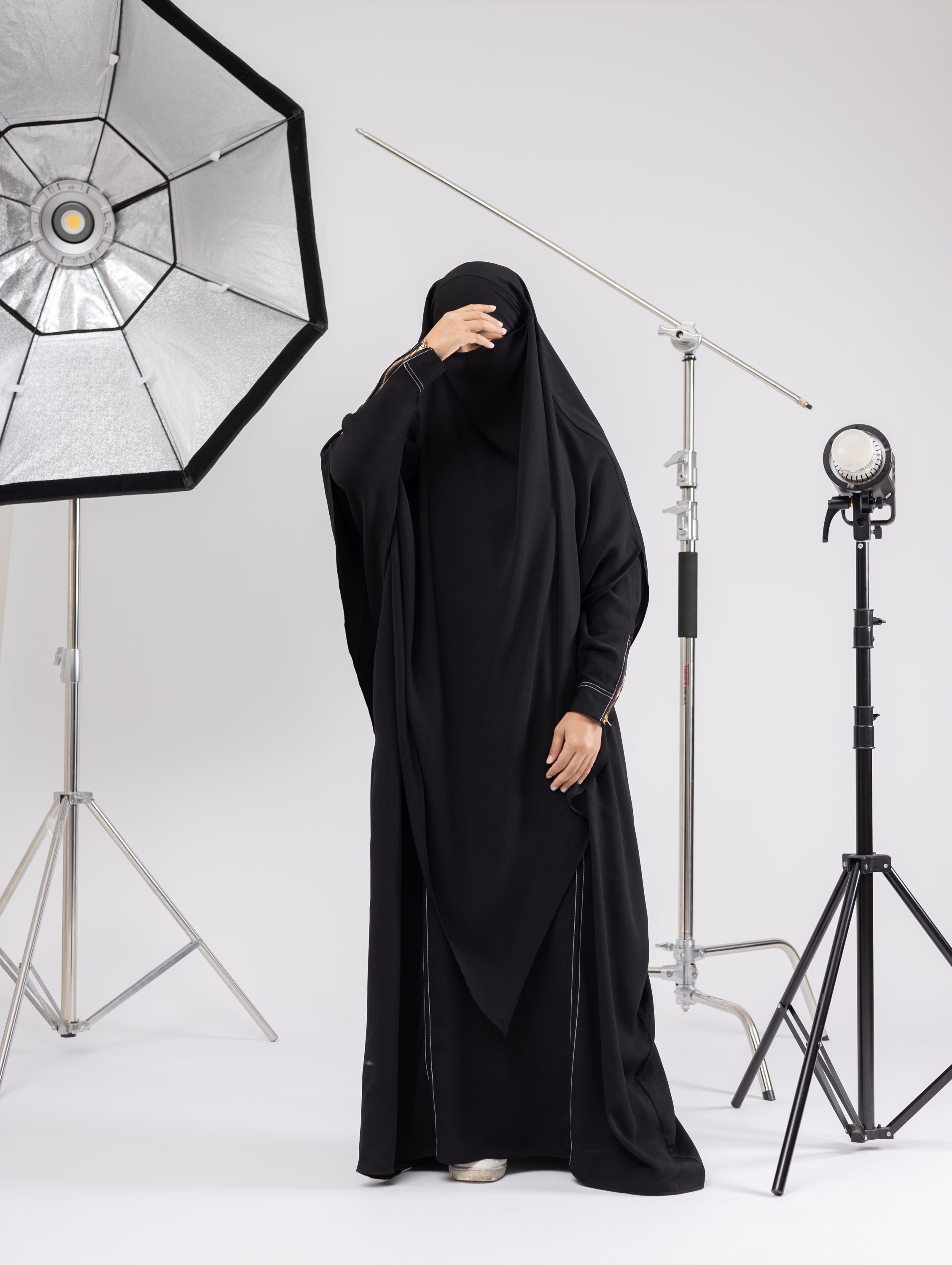 Gerai Hawa - Nasha Abaya Set French Khimar Syar’i Daily Polos Gamis Busui & Wudhu Friendly Bahan Milwaukee - Metamorfosa Collection