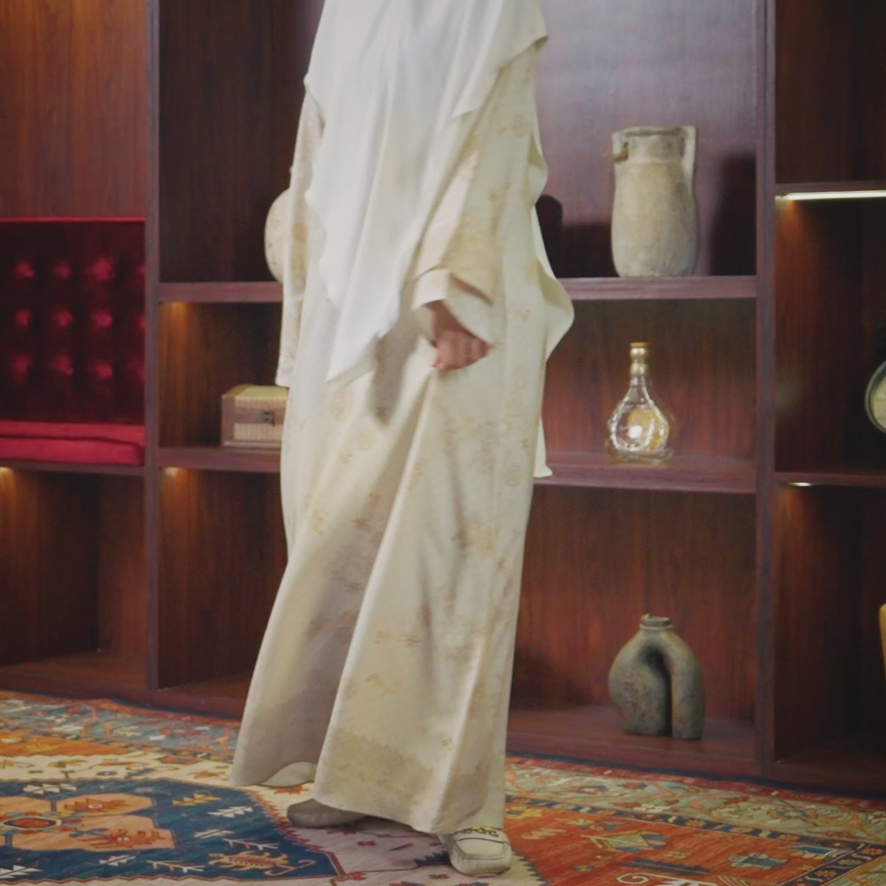 Famset 4 - Light's Embrace