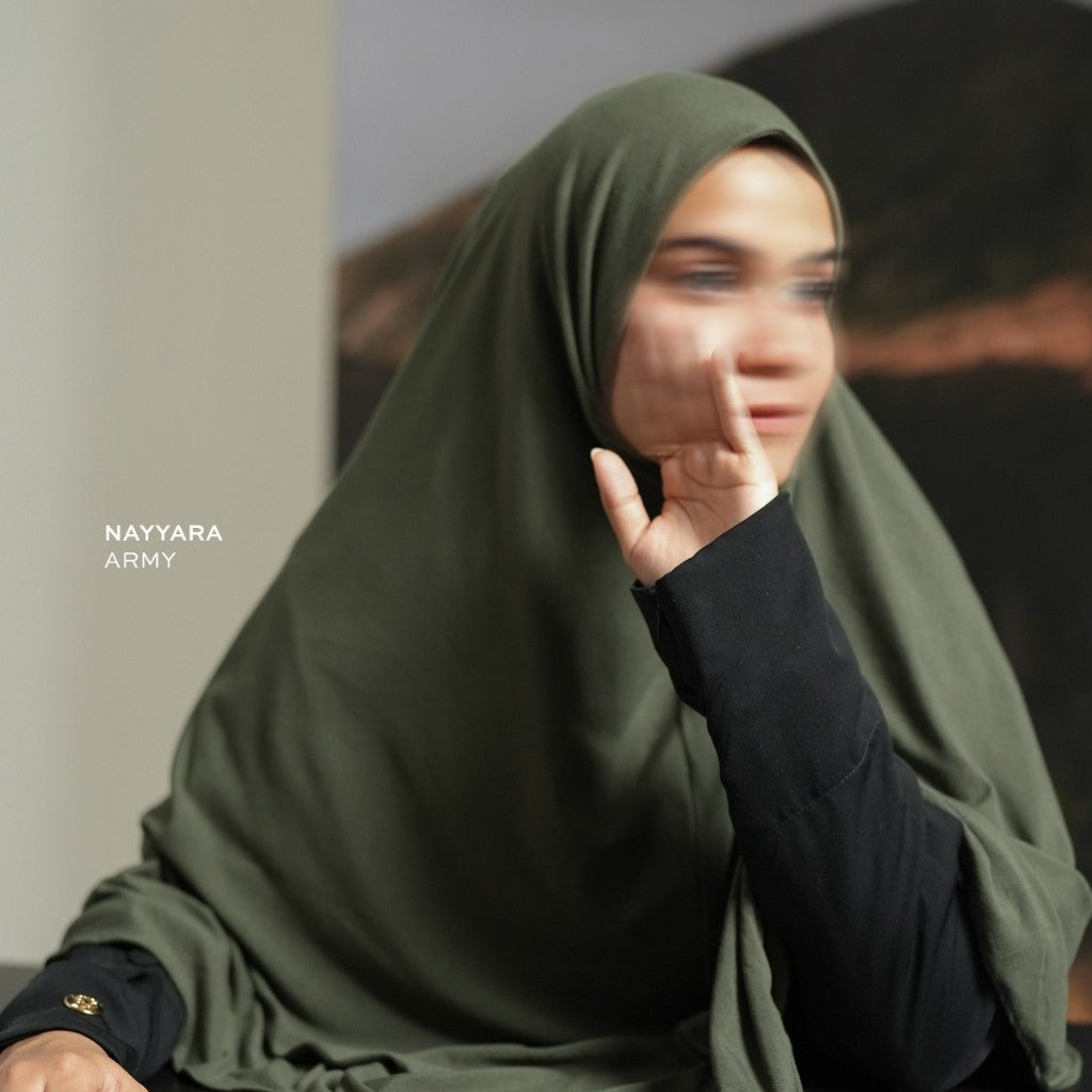 Imperfect Sale - Nayyara Khimar/ Hijab/ Bergo/ Jilbab/ Kerudung Instant Daily Sport Syar'i Polos Premium